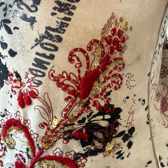 Marc Aurel Embroidery Sequin Stretch Top - Picture 8 of 8